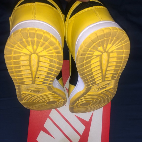 Dunk Hi Iowa SP size 9.5 Men - Picture 4 of 10